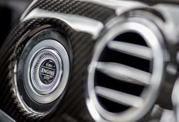 Nút bấm Start/Stop Engine: Tiện ích nguy hiểm gây chết người?