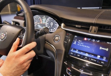 5 tính năng tiện ích trên ô tô 'tài mới' thường lãng quên