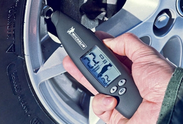 Chăm sóc lốp xe vào mùa hè nắng nóng