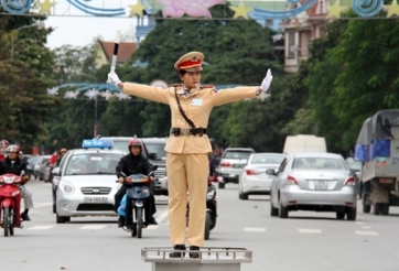 Tư vấn Luật: 12 quy định của Luật Giao thông đường bộ ai cũng cần biết