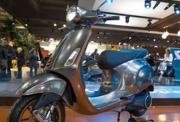 Piaggio sẽ bán mẫu xe máy điện mới Vespa Elettrica kể từ tháng 10