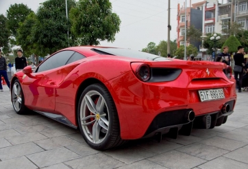 Bộ sưu tập siêu xe 'khủng' của Tuấn Hưng