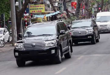 Ông Kim Jong Un mang 2 chiếc Land Cruiser V8 đến Việt Nam để dự Hội nghị
