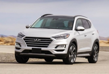 Hyundai Tucson giảm giá mạnh tới 60 triệu đồng để 'xả hàng'