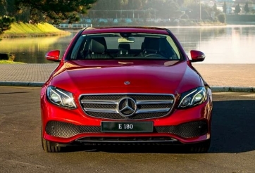 Mercedes E180 2020: Giá bán, thông số xe & đánh giá chi tiết