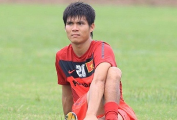 Cựu trung vệ ĐT Việt Nam dính chấn thương nặng khi đá phủi