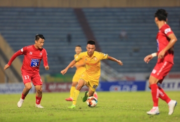 Kịch bản đua trụ hạng: Cơ hội nào cho Nam Định, Quảng Nam?