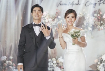 Không chơi 'quay xe', Công Phượng quyết định lên xe hoa