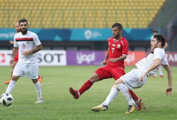 Mawas tỏa sáng, Syria giành chiến thắng tối thiểu trước Uzbekistan