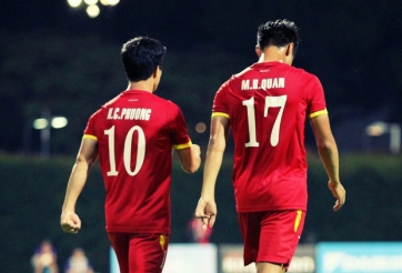 Mạc Hồng Quân lỡ hẹn đám cưới Công Phượng vì bận làm nhân viên