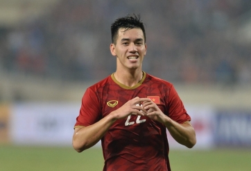 Bận tập trung cùng đội tuyển, trò cưng thầy Park nhận được tin vui