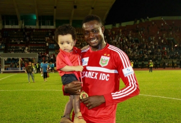 NÓNG: HAGL ký hợp đồng với tiền đạo nhập tịch