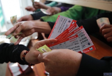 Cháy vé trận HAGL, chờ Công Phượng tỏa sáng