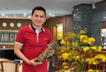 Kiatisak hết lời khen bánh Chưng của Việt Nam