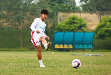 Danh Trung khó tham dự SEA Games 31 cùng U22 Việt Nam?