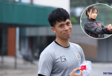 Đình Trọng mơ được đá cặp cùng hotgirl bóng đá Hoàng Loan