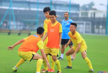 Tương lai ĐTQG Việt Nam khó khăn trong việc hoàn thành bài tập của HLV