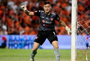 Đặng Văn Lâm nhận tin vui từ tân HLV Muangthong United