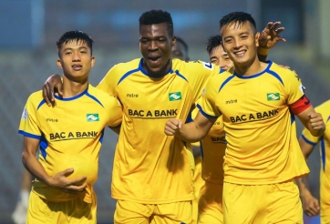 SLNA giữ chân thành công 'cầu thủ từng bị Bầu Đức đuổi'