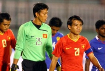 Thủ môn Bùi Tấn Trường: 'Đừng bình luận gì về tôi và công việc của tôi'