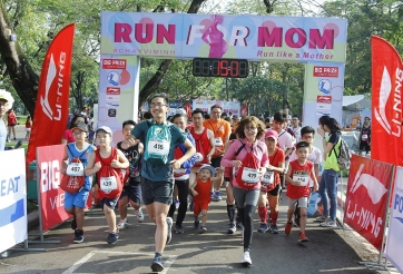 Cùng nhà tài trợ Li-Ning trải nghiệm cảm giác chạy bộ hoàn toàn mới với “Run for mom”