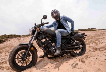 Honda Việt Nam giới thiệu phiên bản mới Honda Rebel 300 - Khẳng định khí chất