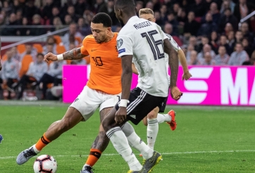 Đức vs Hà Lan: Xe tăng tiến bước