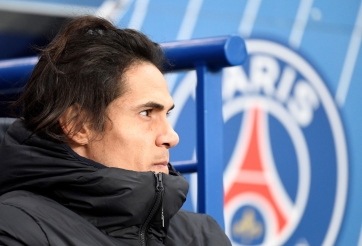 Huyền thoại MU: ‘Đội bóng đáng lẽ chỉ nên mượn Cavani 2 tháng’