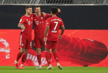 Bayern Munich nhấn chìm Dortmund trong cơn mưa bàn thắng