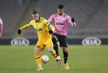 Tottenham đánh rơi chiến thắng ở những giây cuối cùng