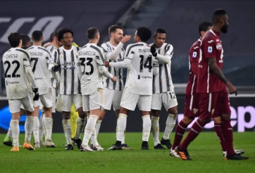 Juventus giành chiến thắng kịch tính trong trận derby Turin