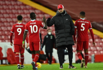 Liverpool gục ngã trên sân nhà trong ngày hàng công kém duyên