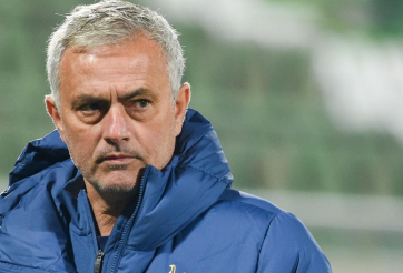 Mourinho lên tiếng, ám chỉ có người đang ngầm phá hoại Tottenham