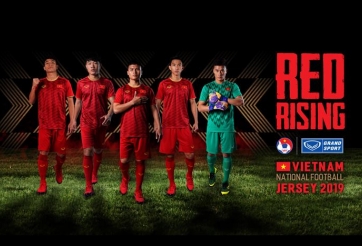 ĐT Việt Nam ra mắt mẫu áo đấu mới hoành tráng và bắt mắt