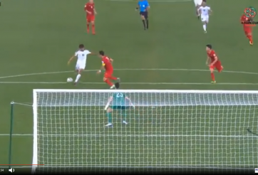 VIDEO: Sai lầm tai hại của Duy Mạnh khiến ĐTVN nhận bàn thua