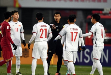 Trọng tài từng khiến CĐV Việt Nam phẫn nộ bắt chính trận gặp Iran