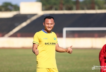 Trọng Hoàng trở về khoác áo đội bóng cũ ở mùa giải mới