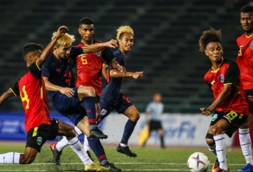 Vùi dập Philippines, U22 Thái Lan bước một chân vào bán kết