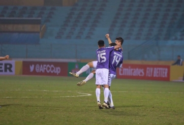 VIDEO: Duy Mạnh lập siêu phẩm cho Hà Nội ở AFC Cup