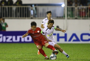 Hàng thủ như mơ ngủ, HAGL thất bại trận thứ 2 liên tiếp