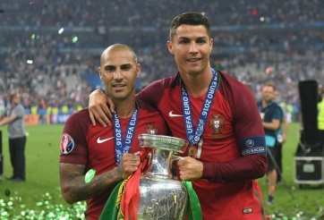 Tiết lộ: Nhà vô địch Euro 2016 suýt chút nữa đến Việt Nam thi đấu