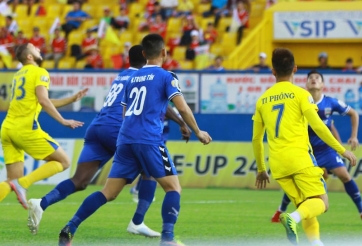 Đánh bại Bình Dương, Khánh Hòa dần lấy lại phong độ vốn có