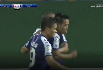 VIDEO: Bàn mở tỷ số của Văn Quyết cho Hà Nội