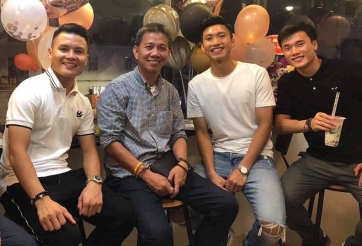 Quang Hải, Tiến Dũng bày tỏ ân tình với HLV Hoàng Anh Tuấn