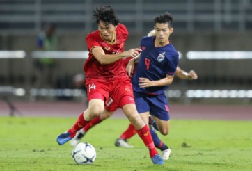 'Tuấn Anh chơi quyết liệt quá làm mẹ nó không dám xem trận đấu'