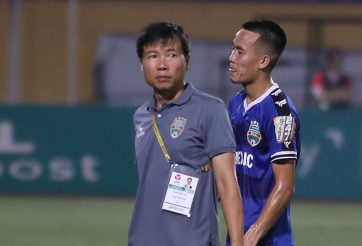 'Lính mới' của ĐT Việt Nam bất ngờ dính chấn thương