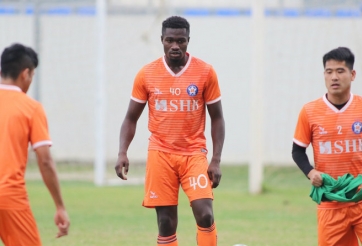 Cựu sao trẻ của lò PSG đến Việt Nam thử việc