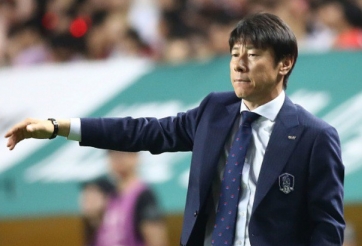 Đối thủ của ĐT Việt Nam gặp rắc rối lớn với HLV mới