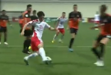 VIDEO: Công Phượng đi bóng đẳng cấp dẫn tới bàn thắng của TP HCM