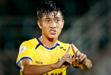 HLV SLNA báo tin vui về chấn thương của Văn Đức